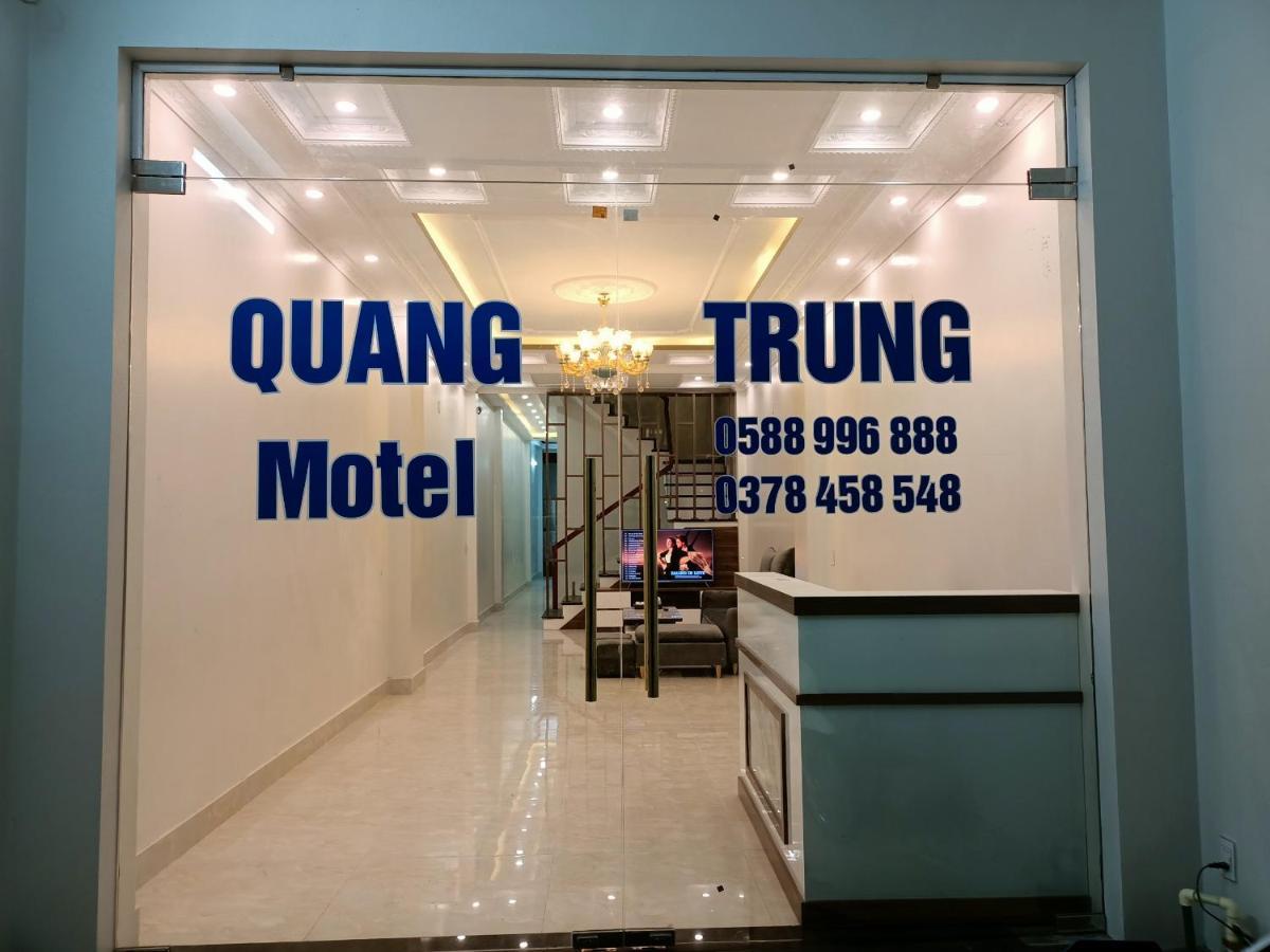 Nha Nghi Quang Trung Appartement Dong Van  Buitenkant foto