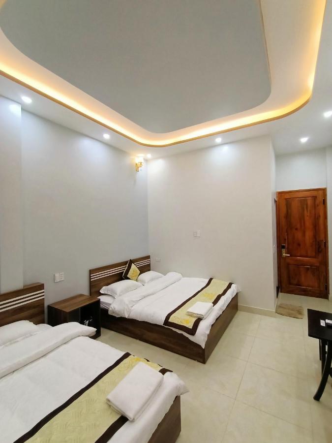 Nha Nghi Quang Trung Appartement Dong Van  Buitenkant foto
