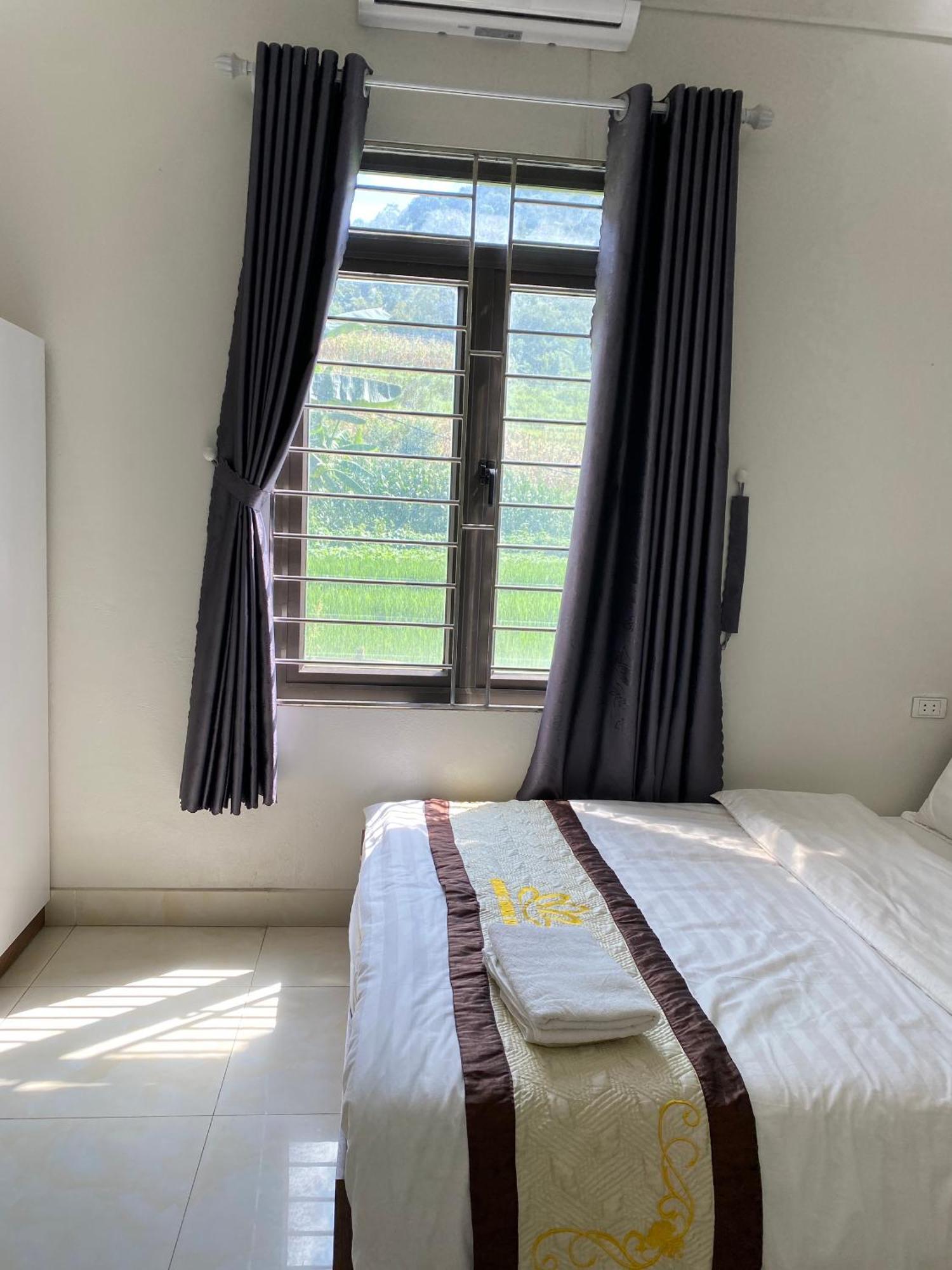 Nha Nghi Quang Trung Appartement Dong Van  Buitenkant foto